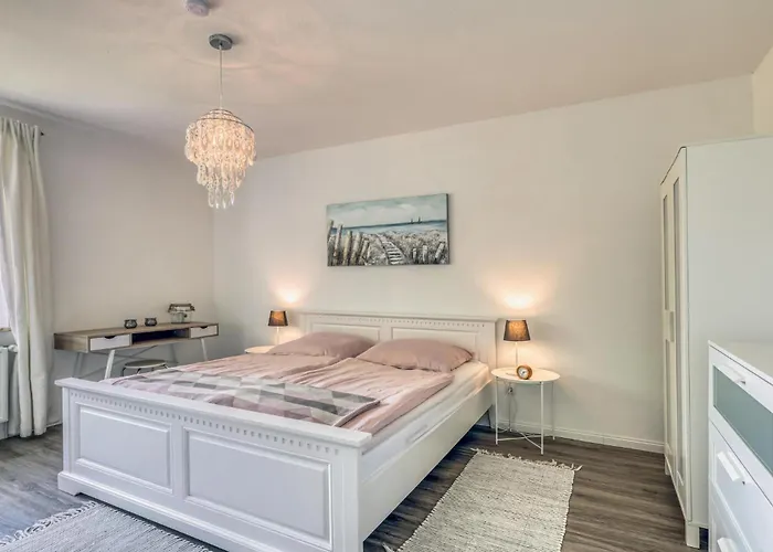Lovely In Appartement Westerdeichstrich
